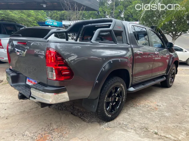 Toyota Hilux 2018 — foto 6