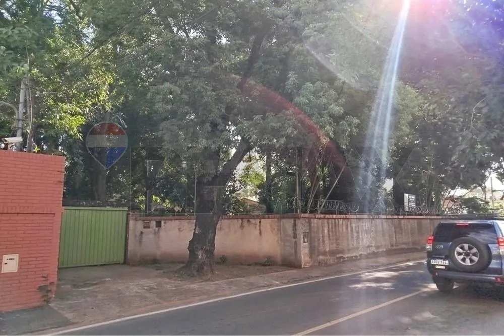 Vendo Hermoso Terreno Único en Av. Mariscal López, Mburicaó!! — foto 2