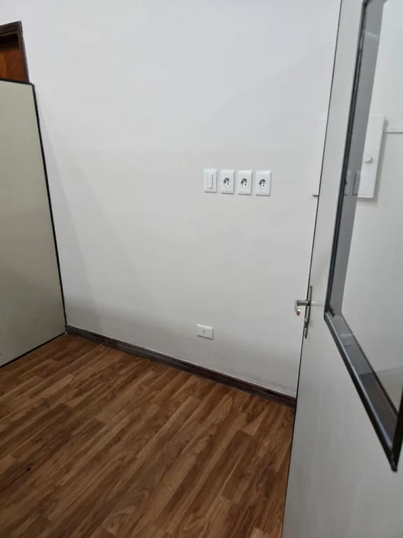Oficina 3 Ambientes cerca de Migraciones — foto 3