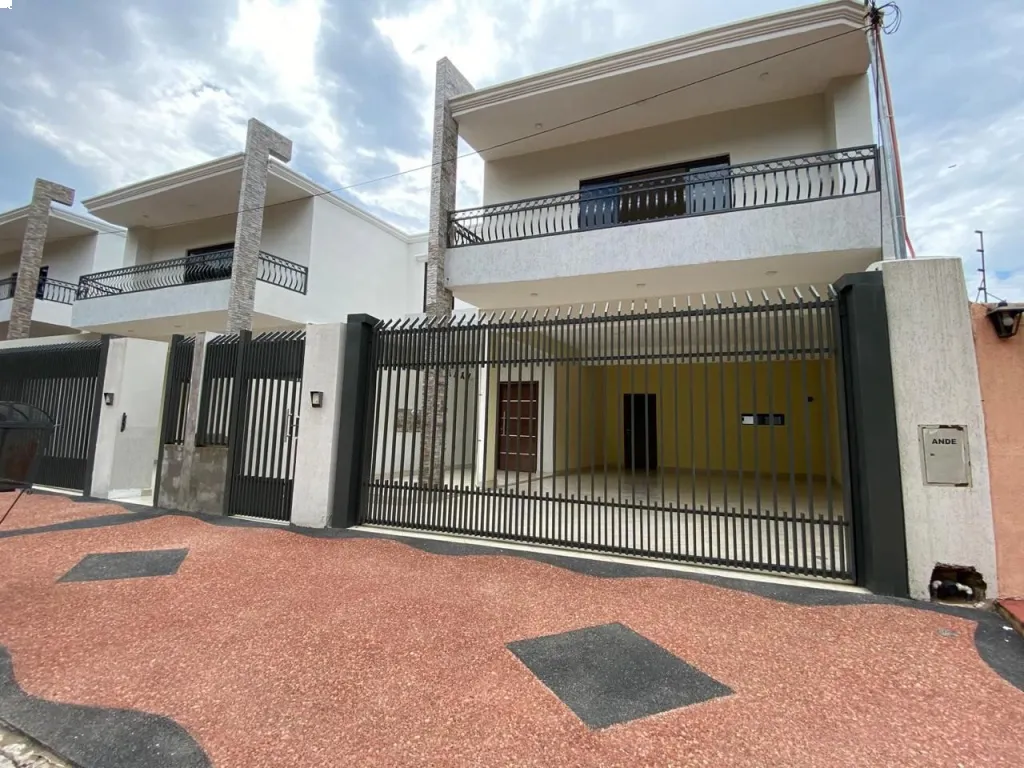 EN VENTA DUPLEX EN SAN LORENZO — foto 3