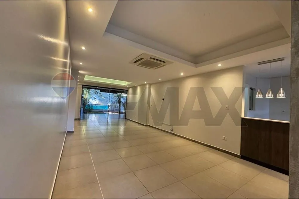 En venta Dúplex de 4 habitaciones - Zona Aeropuerto — foto 3