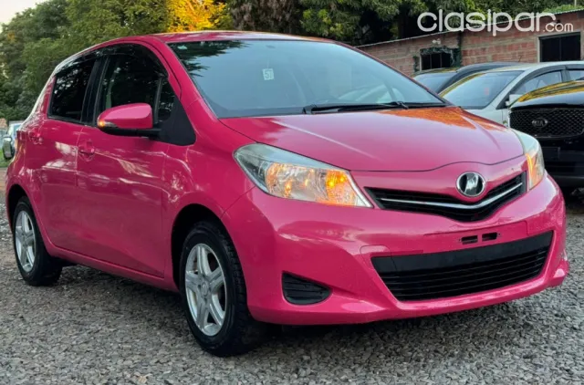 Toyota Vitz 2012 — foto 4