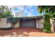 Vendo casa en Barrio Jara - Asunción
