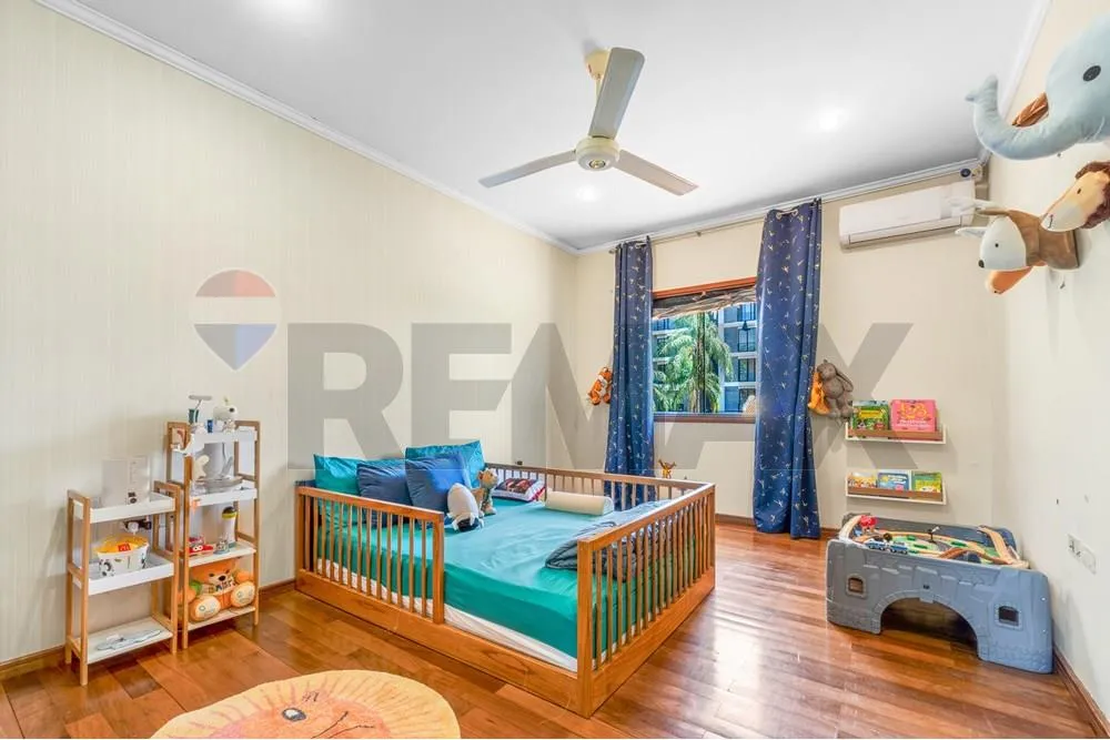 VENDO CASA EN ESQUINA CAÑADA DEL YBYRAY — foto 2