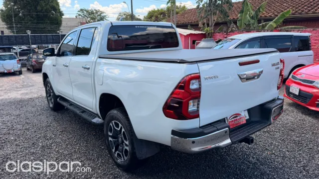 Toyota Hilux 2021 — foto 4