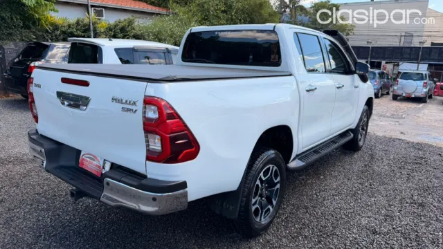 Toyota Hilux 2021 — foto 8