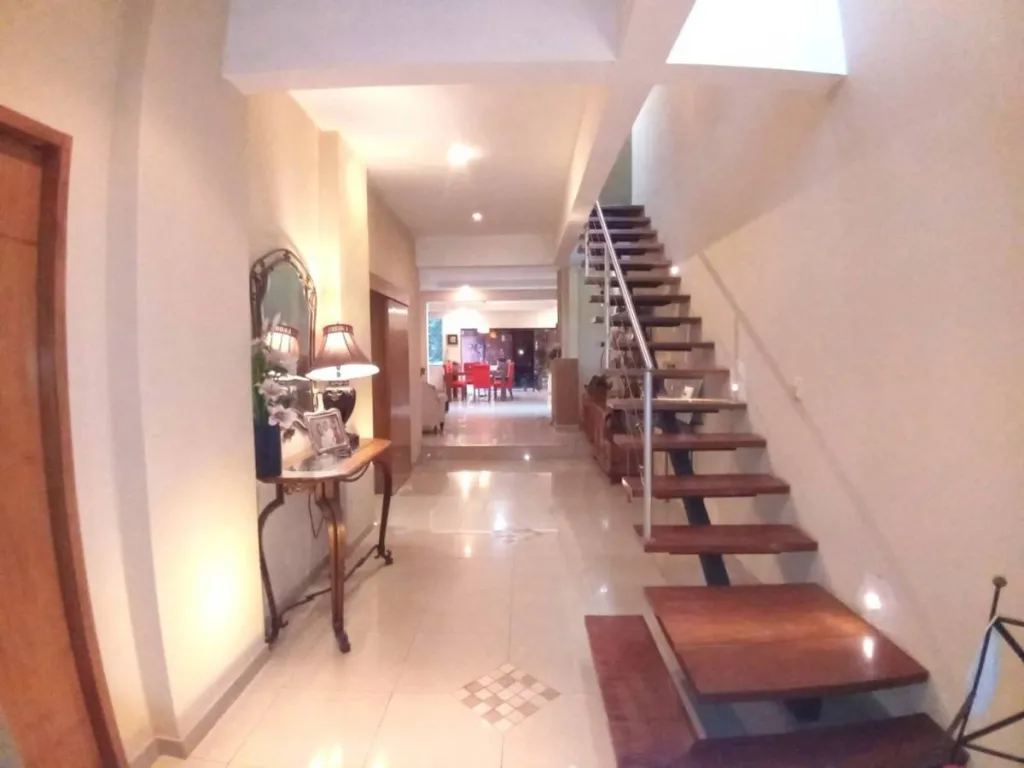 ALQUILO CASA PARA OFICINA EN VILLA MORRA — foto 2