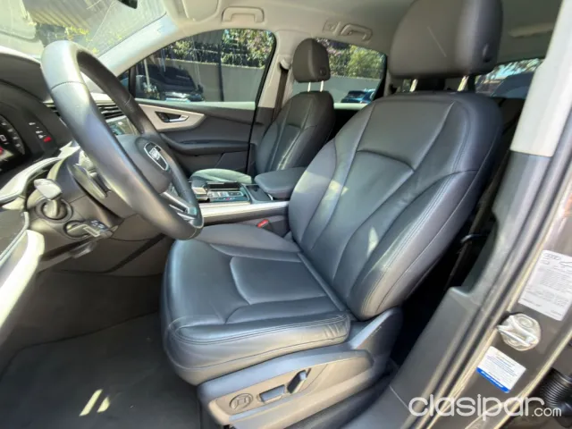 Audi Q7 2022 — foto 6