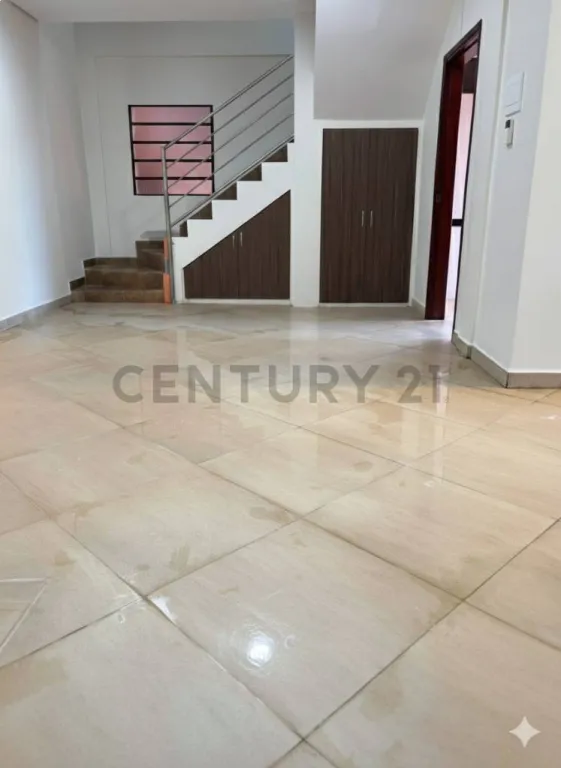 Venta de Casa en Luque, Central — foto 2