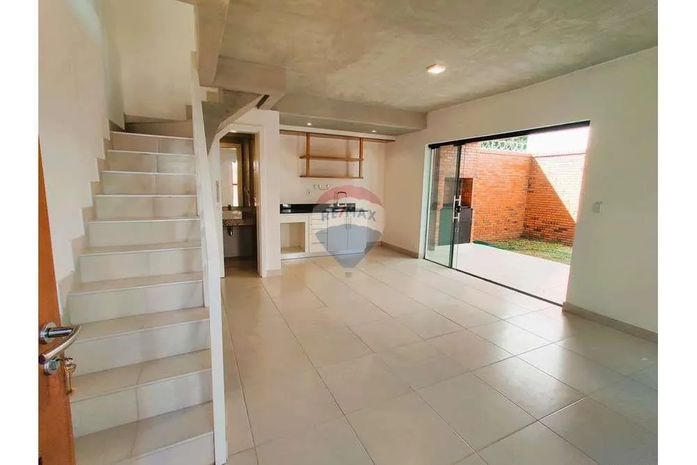 Vendo Dúplex en Condominio Jardines de Loma Merlo — foto 3