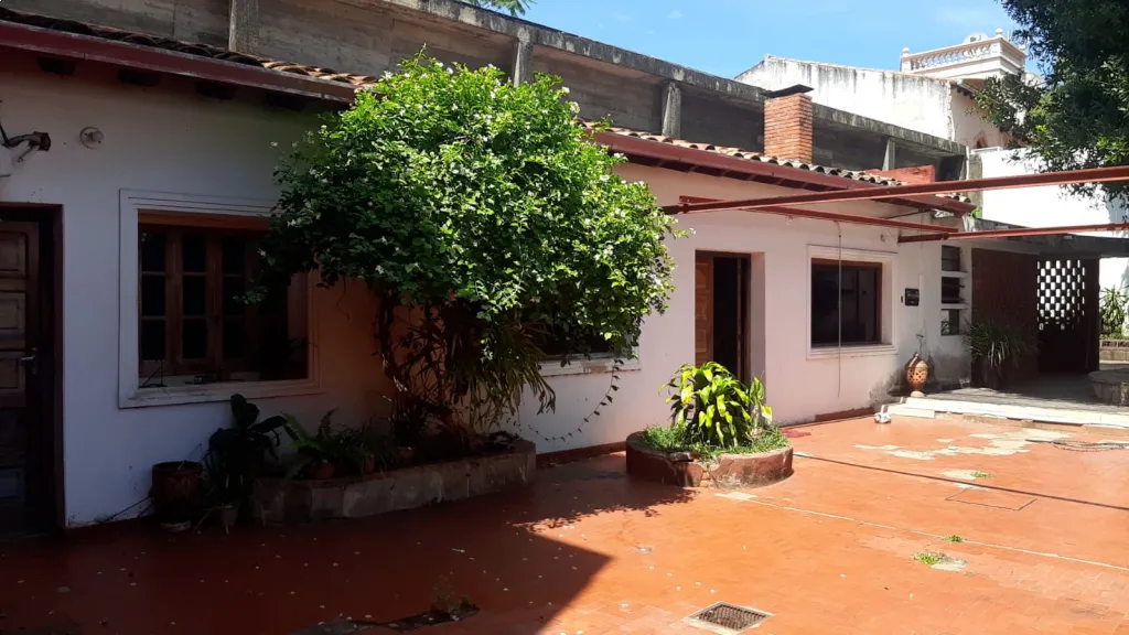 Casa céntrica en venta – Excelente oportunidad — foto 2