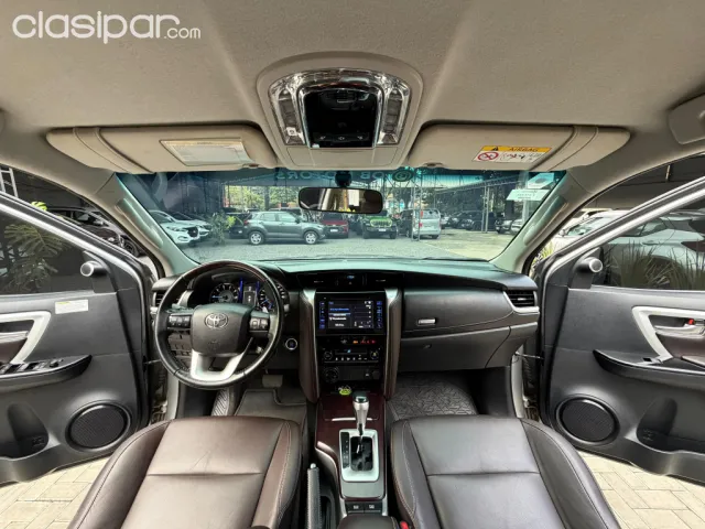 Toyota Fortuner 2019 — foto 5