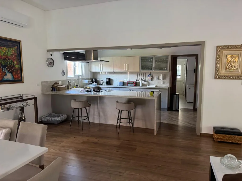 VENDO CASA EN LIMPIO BARRIO CERRADO SURUBII COD 6346 — foto 3