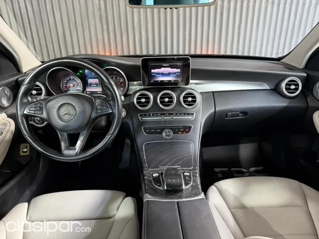 Mercedes-Benz C300 2015 — foto 4