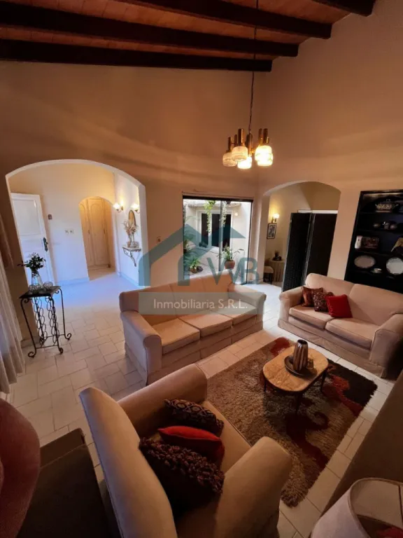 GRAN PROPIEDAD EN VENTA – Lambaré, Barrio Mcal. López — foto 3