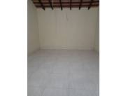 🏷️ TÍTULO: 🏆 SOLO X HOY: CASA AMPLIA EN FNDO. DE LA MORA - Gs. 2.700.000 🏆