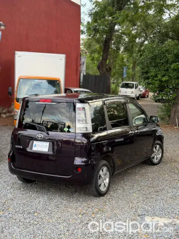Toyota Sienta 2012 — foto 5
