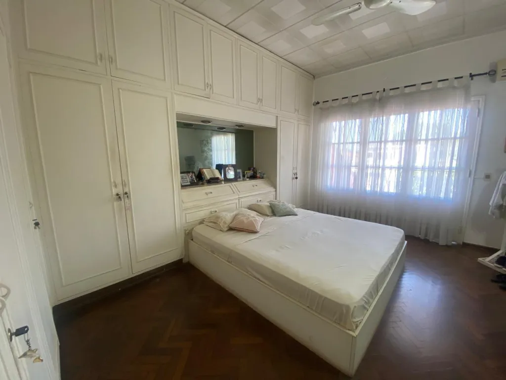 VENDO CASA DE 5 DORMITORIOS | BARRIO NAZARET ASUNCIÓN — foto 3