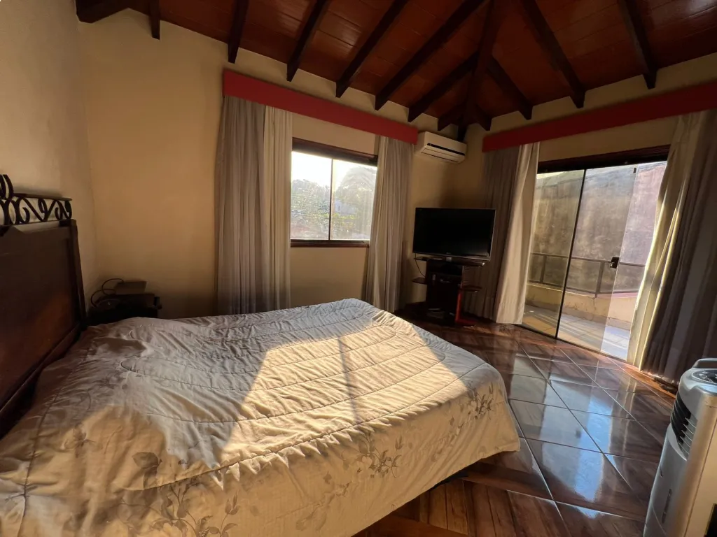 Vendo Hermosa Casa de 2 plantas en el Barrio San Jose _ San Lorenzo — foto 2