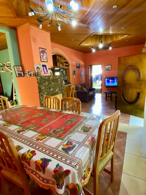 Casa con terreno de 960 m² en barrio cerrado – Hohenau, Itapúa, Paraguay — foto 2