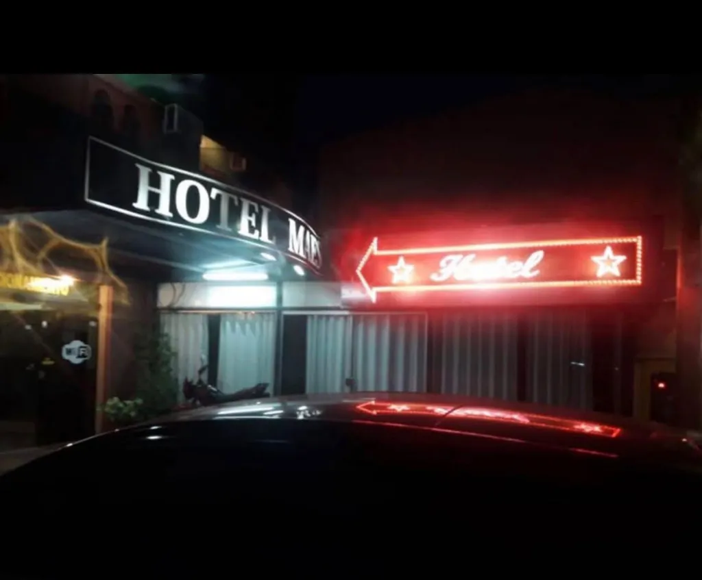 HOTEL EN VENTA SOBRE ACCESO SUR FERNANDO DE LA MORA IMPERDIBLE!! — Foto 2