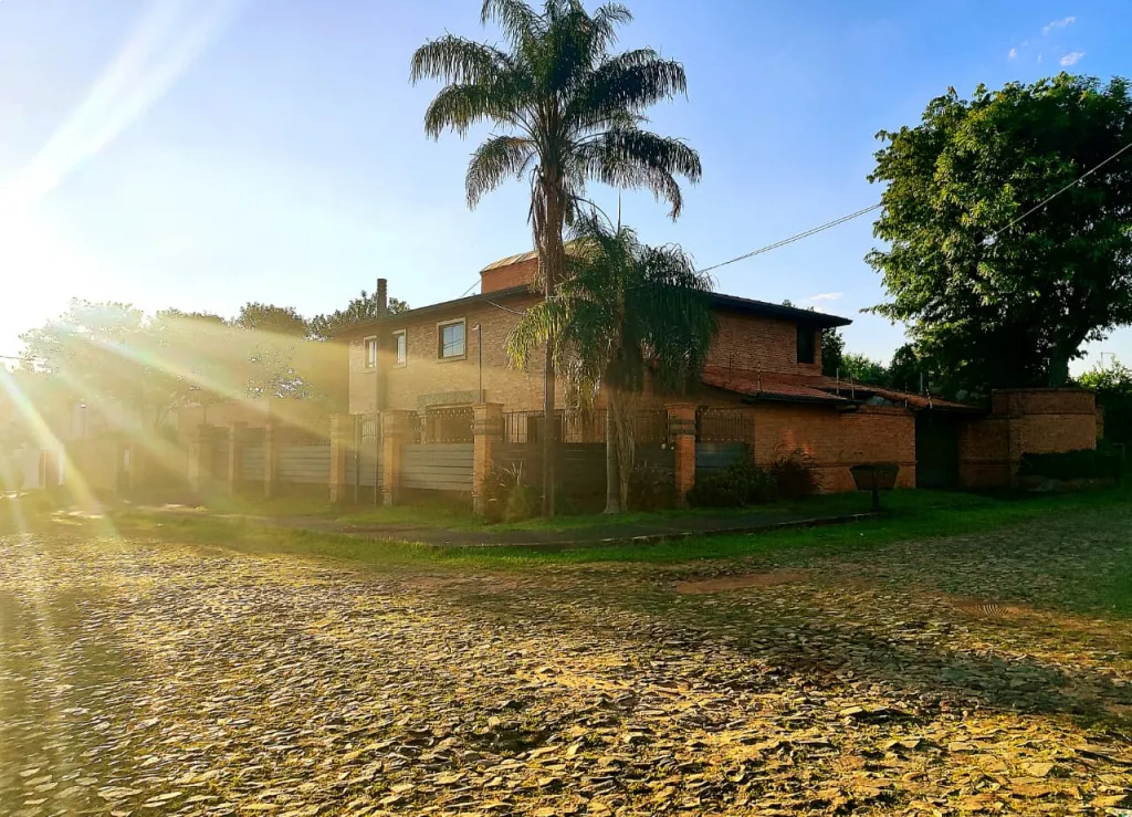 VENTA DE RESIDENCIA EN MBACHIO I - ZONA YACHT - 720M2 — foto 2