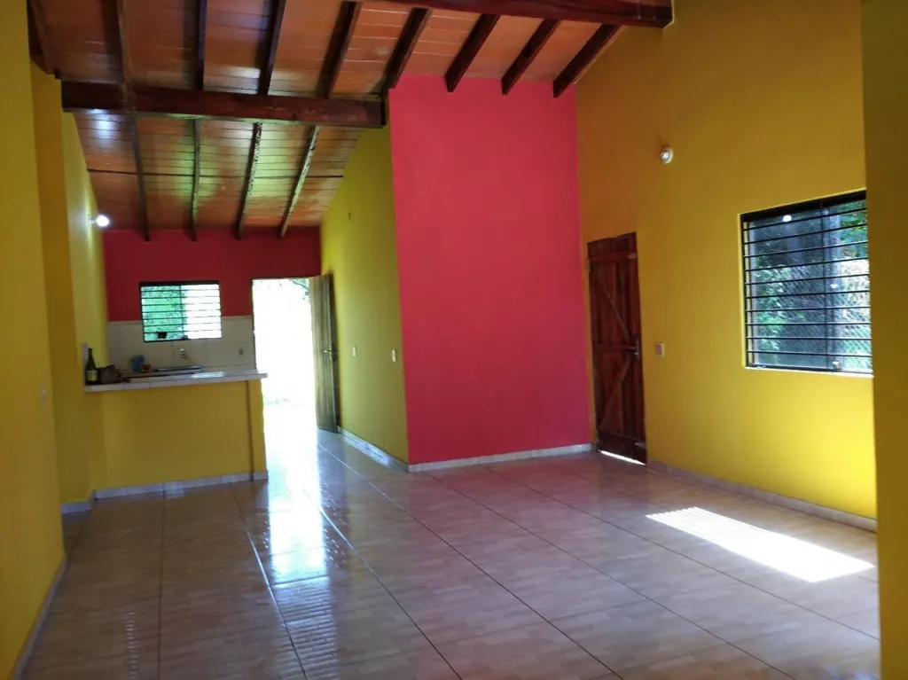 Vendo Casa de 2 dormitorios en Barrio Picada de Villa Elisa zona Parque Serenidad — foto 3