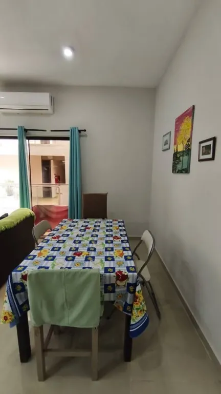 Vendo Departamento de 2 dormitorios AMOBLADO en Complejo Habitacional Parque Elisa de Vill — foto 2
