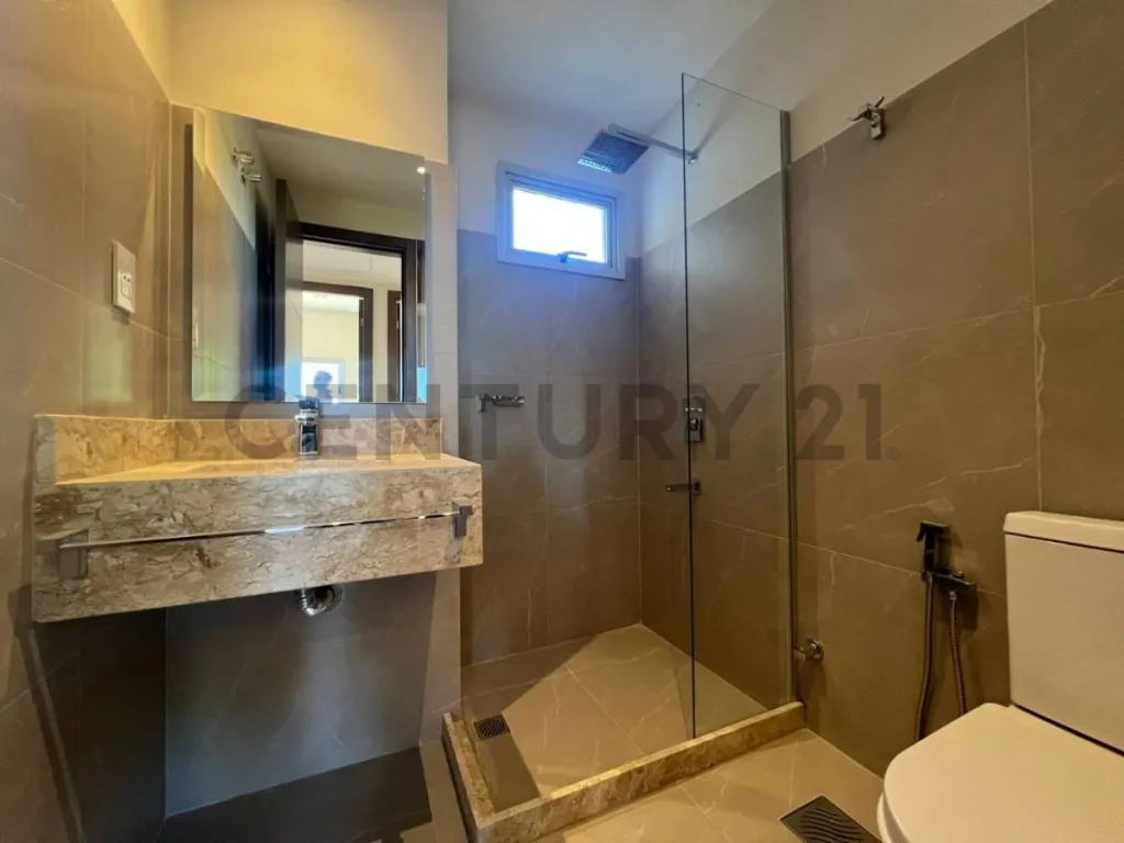 Vende dpto. en Edificio Menabi, Ñu Guasu, Luque — foto 3