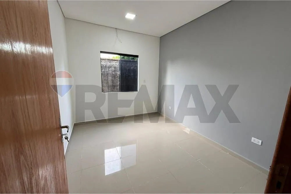 Dúplex a Estrenar en Fernando de la Mora — foto 2