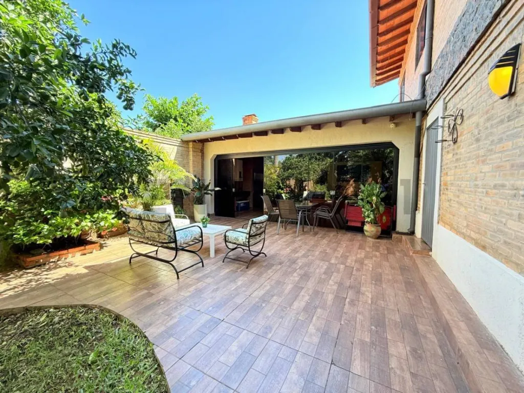 Venta de Casa en Recoleta, Asunción — foto 2