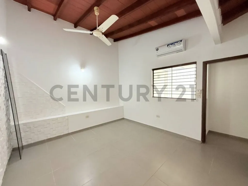 Vende casa en Villa Elisa, a metros de América Picco — foto 3