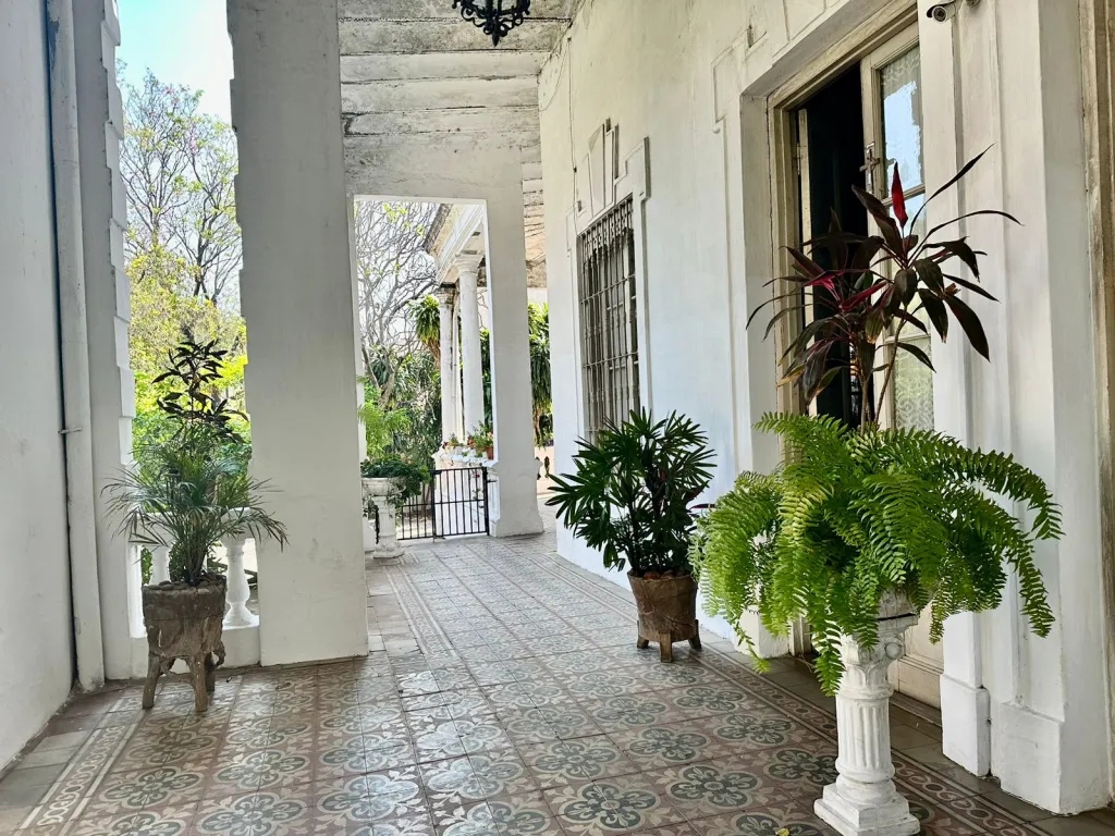 EN VENTA IMPORTANTE RESIDENCIA DECLARADA PATRIMONIO HISTORICO CULTURAL — foto 2