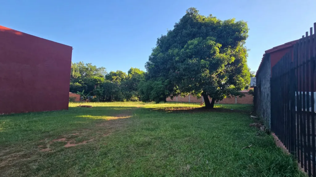 TERRENO EN EL CENTRO DE ITAUGUA — foto 3