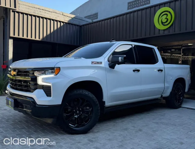 Chevrolet Silverado Z71!!! Año De 2023 - foto 2