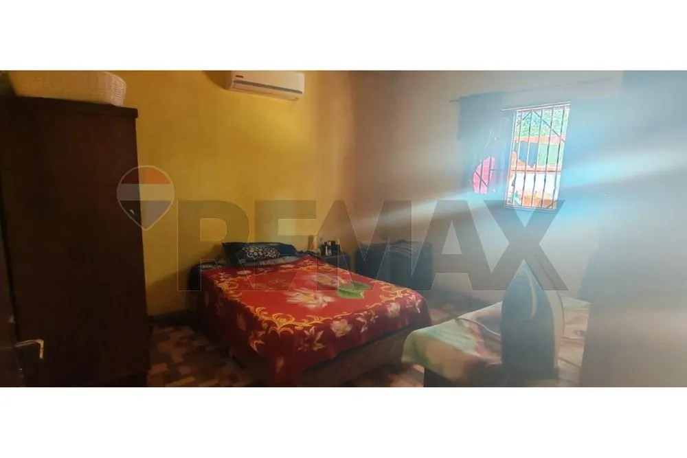 CASA DISPONIBLE EN LUQUE — foto 2