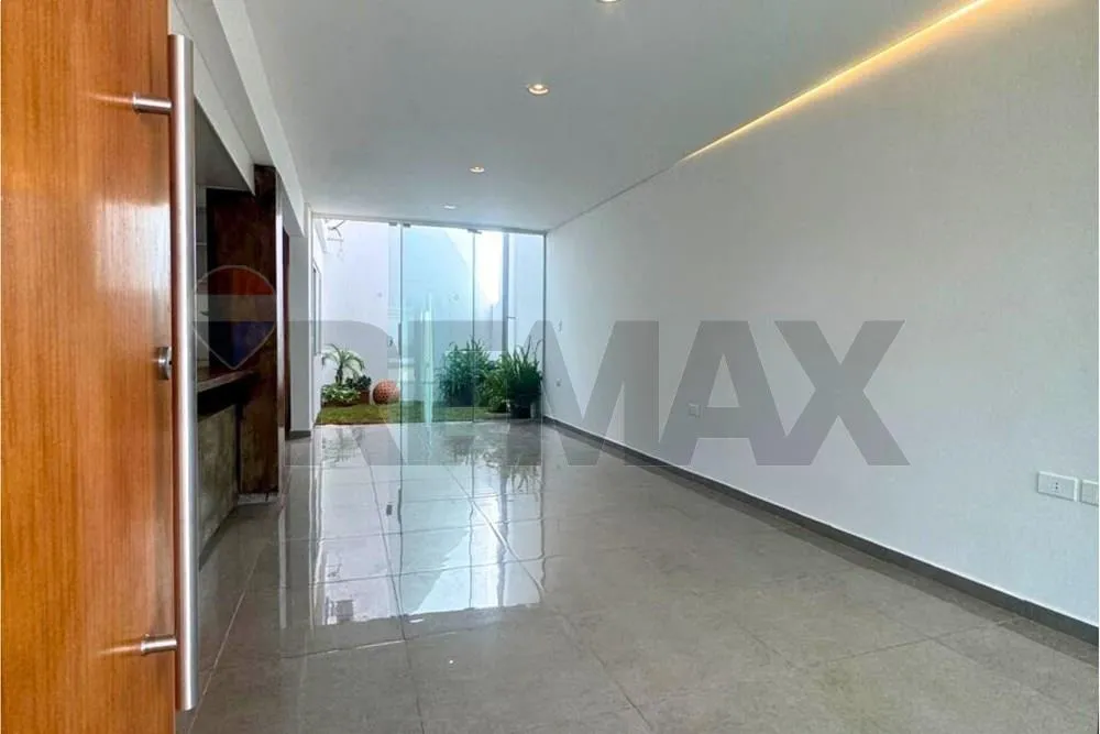 Vendo DÚPLEX A ESTRENAR EN FDO DE LA MORA — foto 2