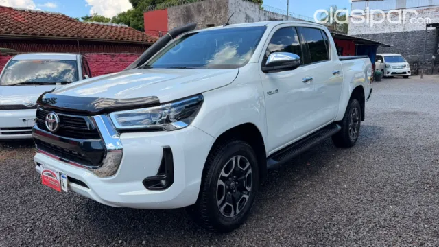 Toyota Hilux 2021 — foto 7