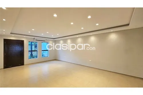 E𝗫𝗖𝗟𝗨𝗦𝗜𝗩𝗔 𝗥𝗘𝗦𝗜𝗗𝗘𝗡𝗖𝗜𝗔 a 𝗘𝗦𝗧𝗥𝗘𝗡𝗔𝗥 con estilo moderno y elegante — foto 2