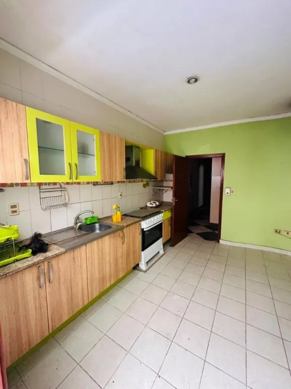 VENDO CASA 4 DORMITORIOS EN CENTRO DE ASUNCION — foto 3
