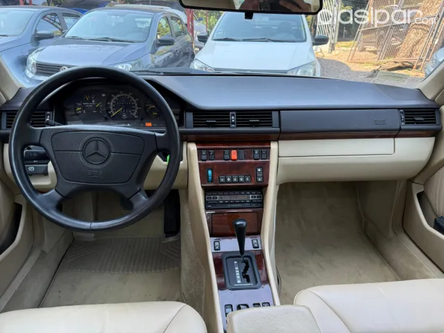Mercedes-Benz 300 Ce Coupe 1993 — foto 4