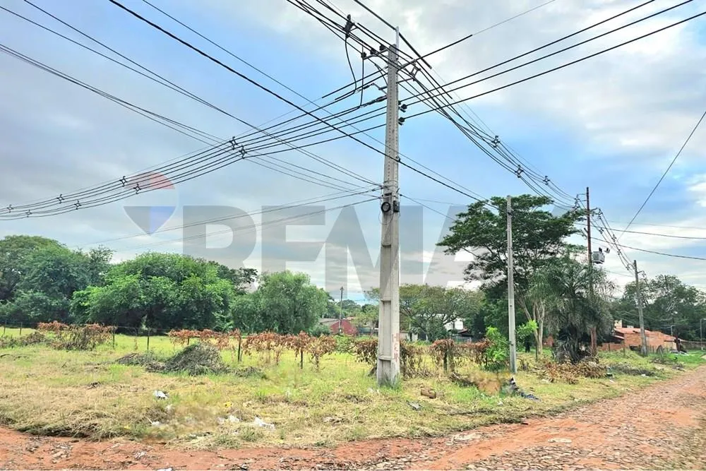 TERRENO DE 4.2390 M2 ZONA SHOPPING PINEDO — foto 2