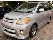 TOYOTA NOAH REC IMPORT MOD 2007 - FINANCIÓ
