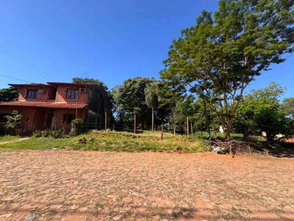 VENDO TERRENO EN LAMBARE BARRIO APUA I — foto 3