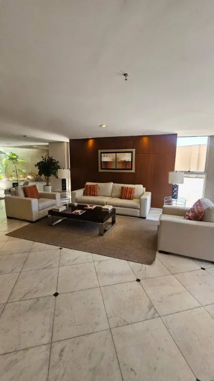 Vendo Dpto. amplio y lujoso de 3 dormitorios ubicado en el exclusivo Edificio Karimi — foto 2