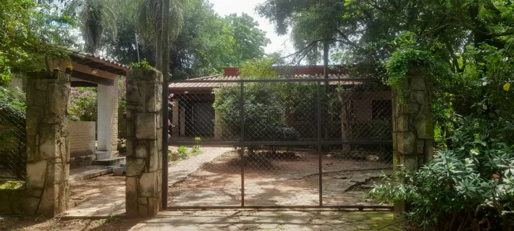 VENDO CASA EN ALTOS-FRENTE A AQUA BRAVA — foto 3