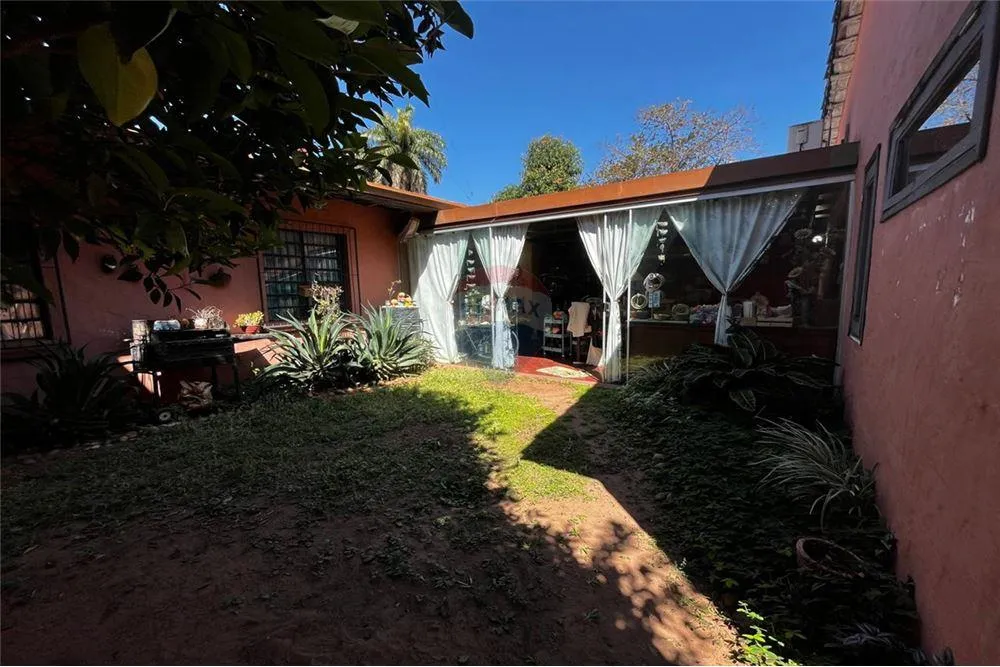 En Venta - Casa -Carmelitas, Asunción, Paraguay — foto 2