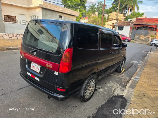 Nissan New Serena 2001 — foto 3