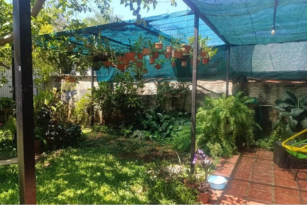Casa - Venta - San Lorenzo, Central, Paraguay — foto 3