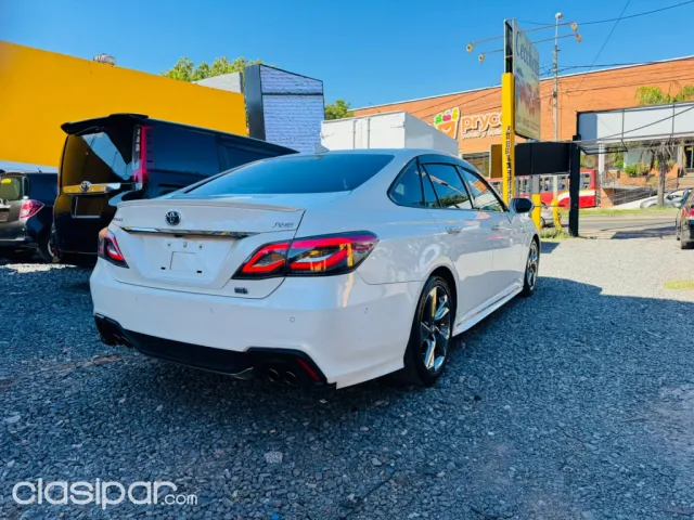 Toyota Crown 2018 — foto 4